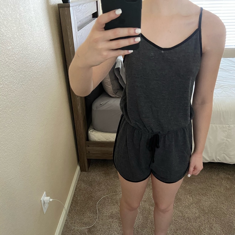 Grey Romper - Picture 2 of 4